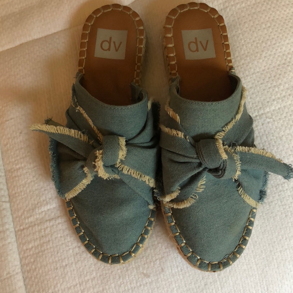 Chambray mules!